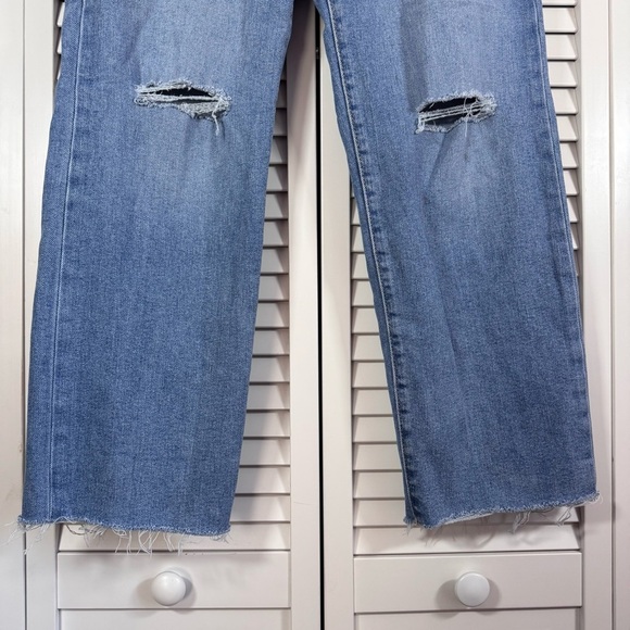 Levi's Ribcage Straight Ankle Distressed Blue Jeans Raw Hem Size 26 - Picture 6 of 11